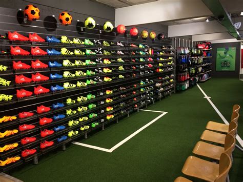 voetbalschoenen sport 2000